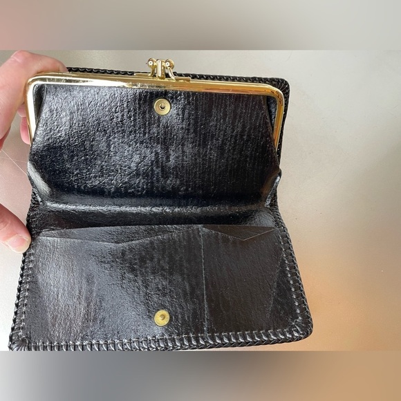 Vintage Hand Tooled Whipstitch Leather Wallet - Duck & Pinecone Kisslock - Picture 4 of 6